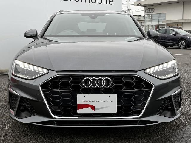 AUDI A4 AVANT 2023 Image 31