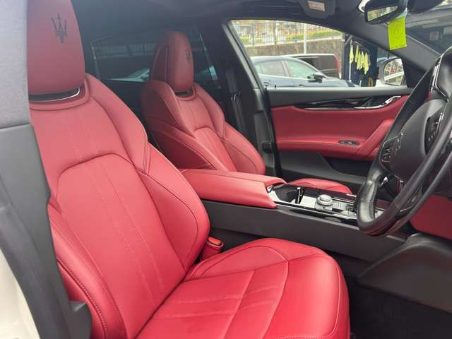 MASERATI QUATTROPORT 2024 Image 31