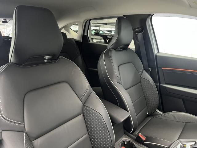 RENAULT CAPTUR 2023 Image 31