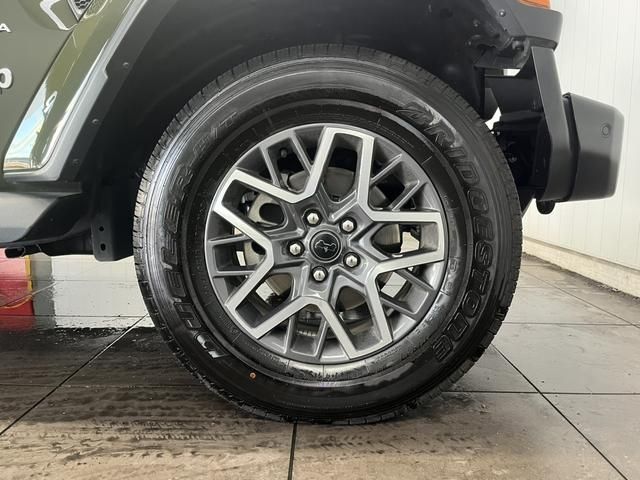 JEEP WRANGLER UNLIMI 2024 Image 31