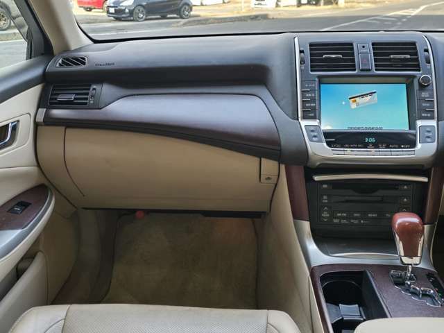 TOYOTA CROWN MAJESTA 2009 Image 31