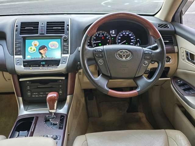 TOYOTA CROWN MAJESTA 2009 Image 31