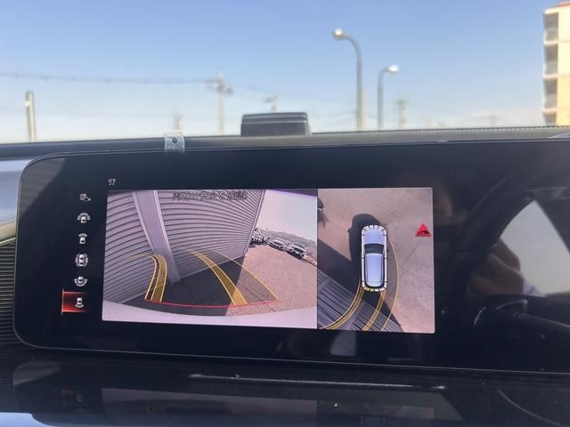 MERCEDES BENZ EQC 2024 Image 31