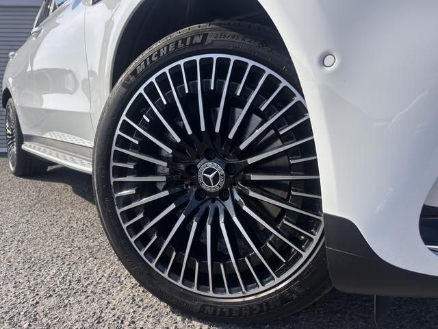 MERCEDES BENZ EQC 2024 Image 31