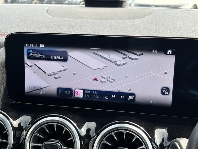 MERCEDES BENZ EQA 2024 Image 31