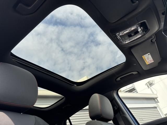 MERCEDES BENZ EQA 2024 Image 31