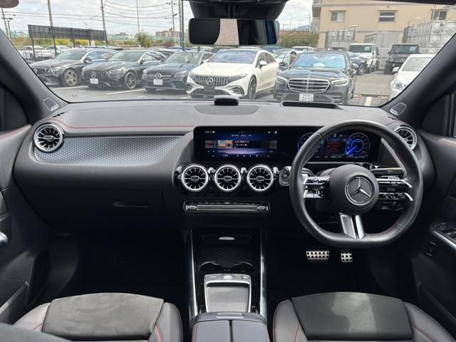 MERCEDES BENZ EQA 2024 Image 31