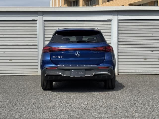 MERCEDES BENZ EQA 2024 Image 31