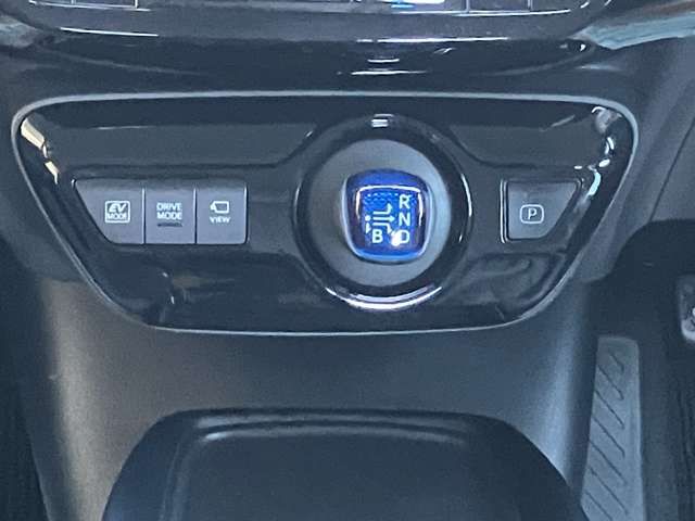 TOYOTA PRIUS 2020 Image 31