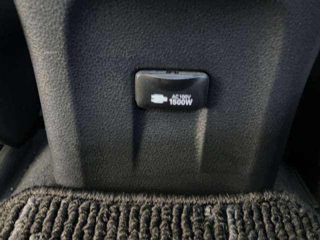 TOYOTA PRIUS 2020 Image 31