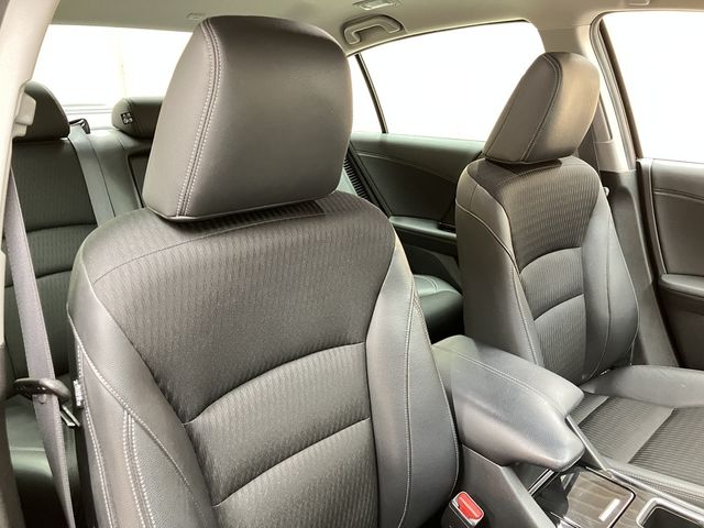 HONDA ACCORD HYBRID 2016 Image 31