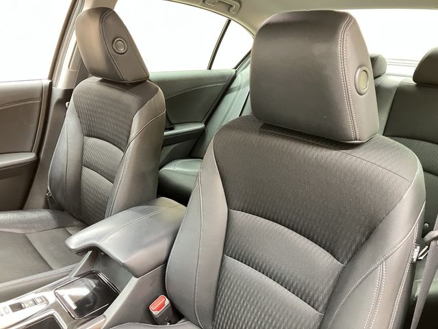 HONDA ACCORD HYBRID 2016 Image 31