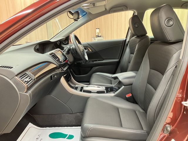 HONDA ACCORD HYBRID 2016 Image 31