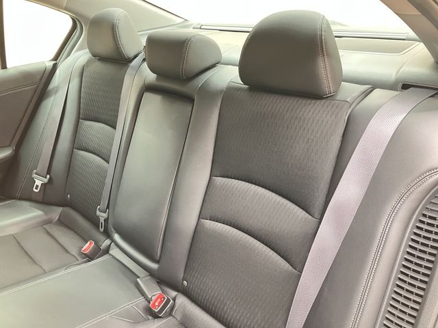 HONDA ACCORD HYBRID 2016 Image 31