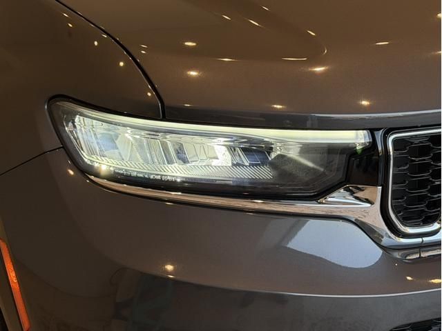 JEEP GRAND CHEROKEE 2023 Image 31