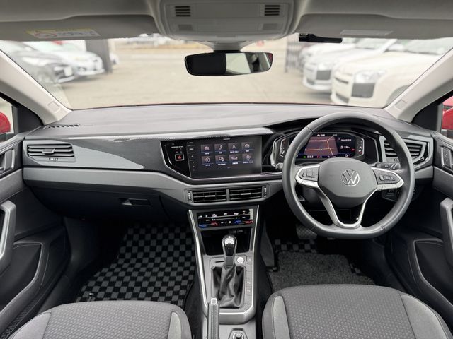 VOLKSWAGEN POLO 2024 Image 31