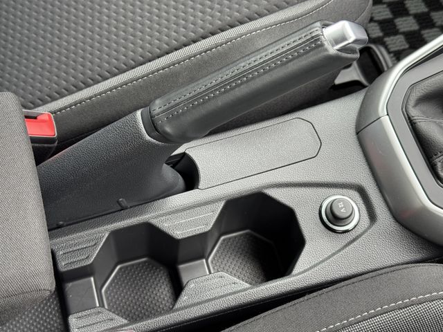 VOLKSWAGEN POLO 2024 Image 31