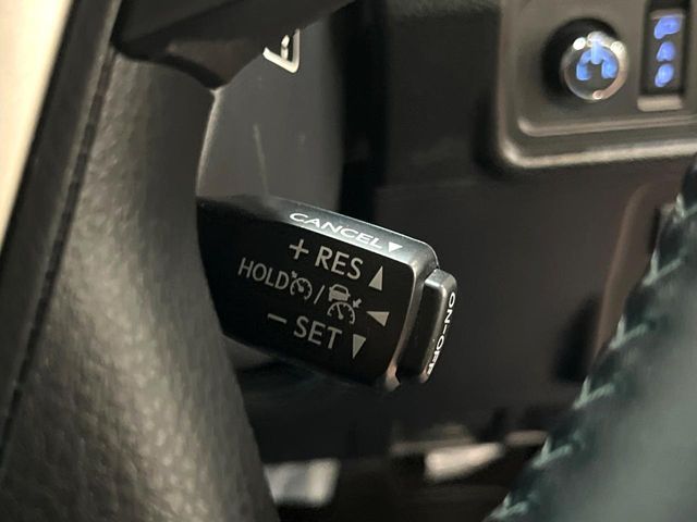 TOYOTA LANDCRUISER PRADO 2017 Image 31