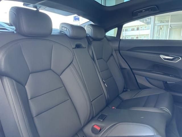 AUDI E-TRON GT 2023 Image 31