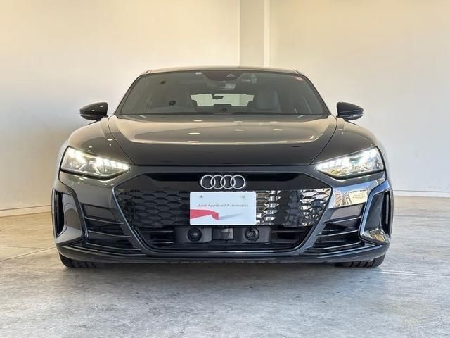 AUDI E-TRON GT 2023 Image 31