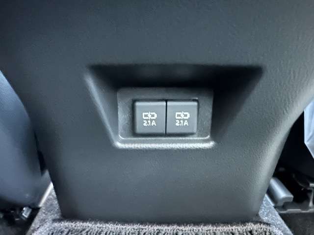 TOYOTA HARRIER HYBRID 2020 Image 31