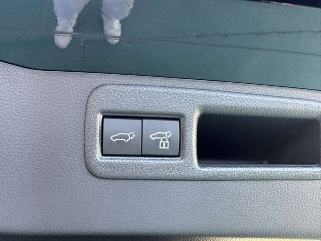 TOYOTA HARRIER HYBRID 2020 Image 31