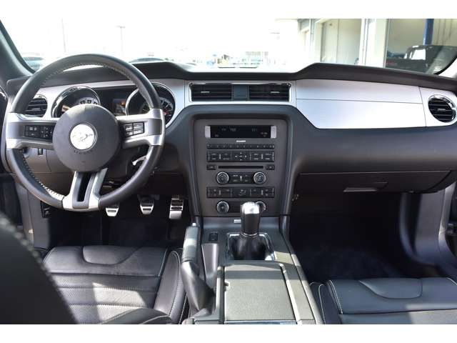 FORD MUSTANG 2013 Image 31