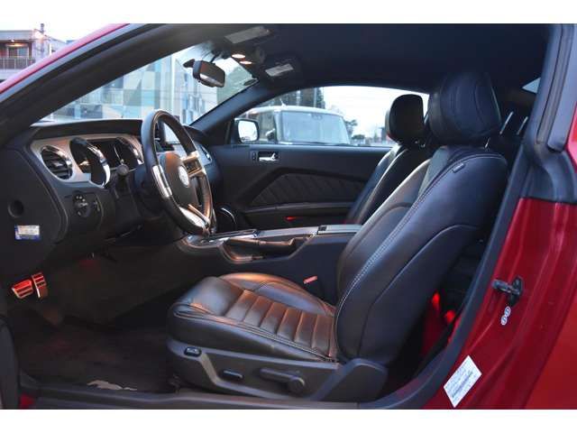 FORD MUSTANG 2013 Image 31