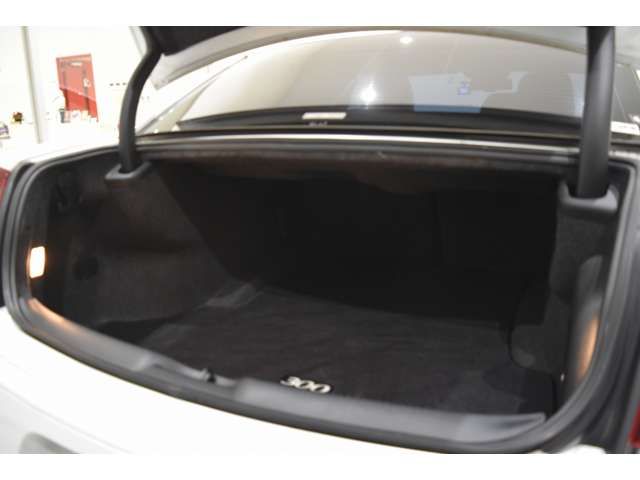 CHRYSLER 300 2017 Image 31