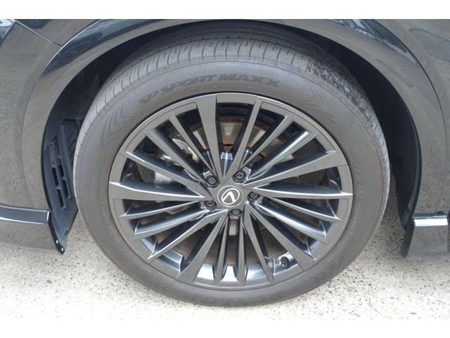 TOYOTA LEXUS RX450H+ 2023 Image 31