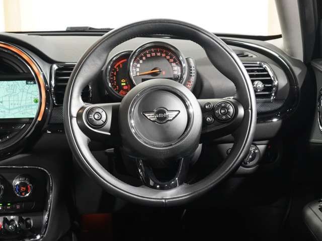 BMW MINI COOPER SD C 2017 Image 31