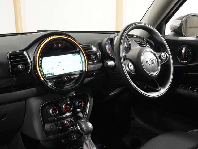 BMW MINI COOPER SD C 2017 Image 31