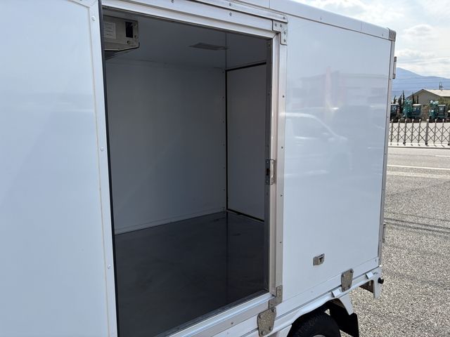 NISSAN NT100 CLIPPER 2015 Image 31