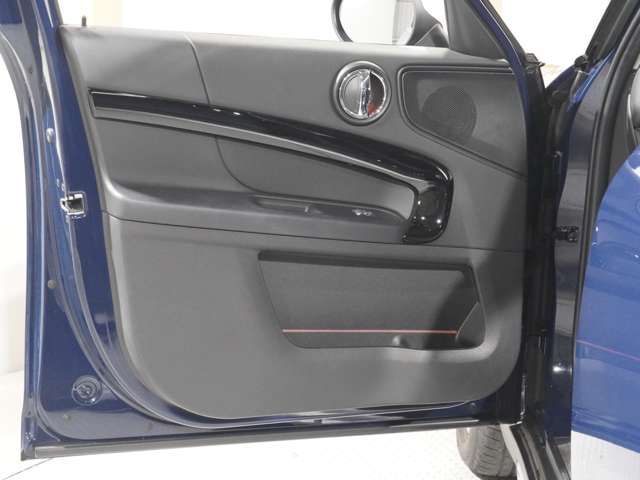 BMW MINI COOPER D CR 2017 Image 31