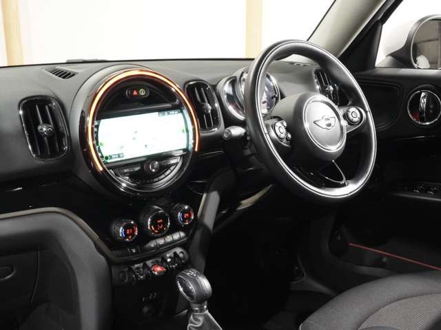 BMW MINI COOPER D CR 2017 Image 31