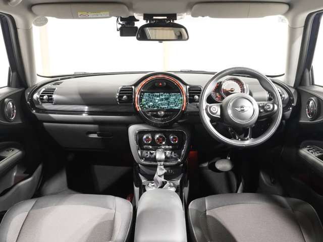 BMW MINI COOPER D CL 2017 Image 31