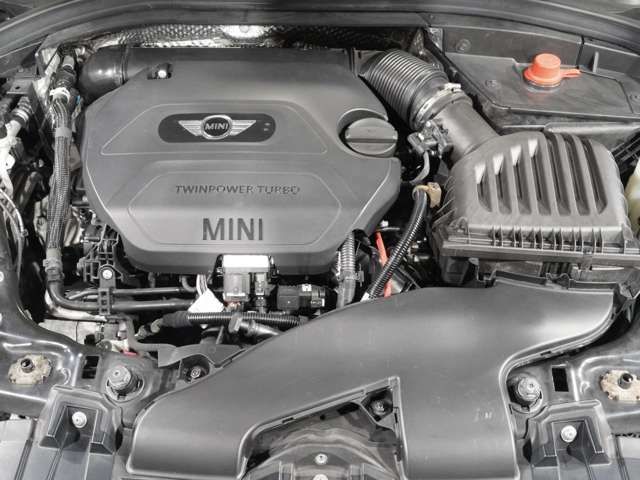 BMW MINI COOPER D CL 2016 Image 31