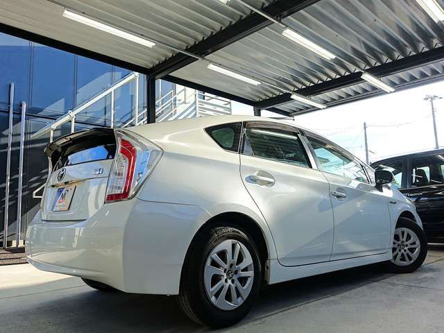 TOYOTA PRIUS 2013 Image 31