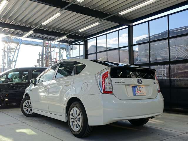 TOYOTA PRIUS 2013 Image 31