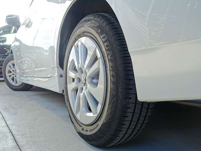 TOYOTA PRIUS 2013 Image 31