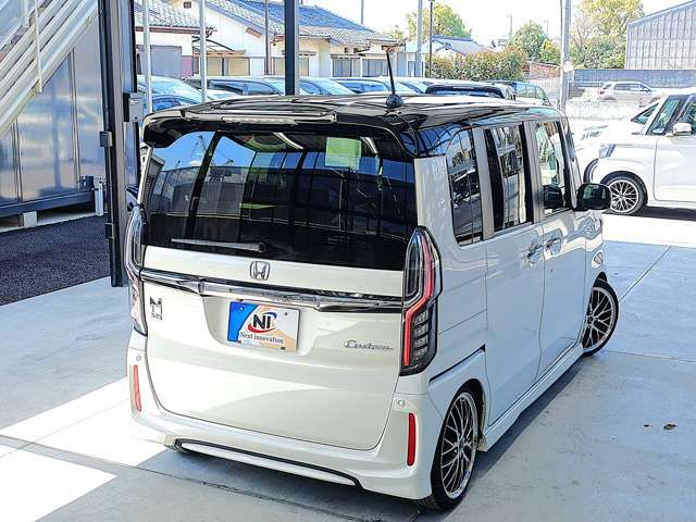 HONDA N BOX CUSTOM 2017 Image 31