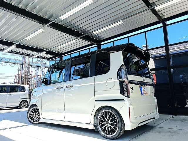 HONDA N BOX CUSTOM 2017 Image 31