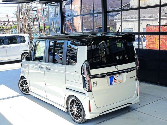 HONDA N BOX CUSTOM 2017 Image 31