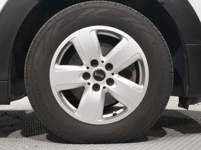 BMW MINI ONE CROSSOV 2017 Image 31