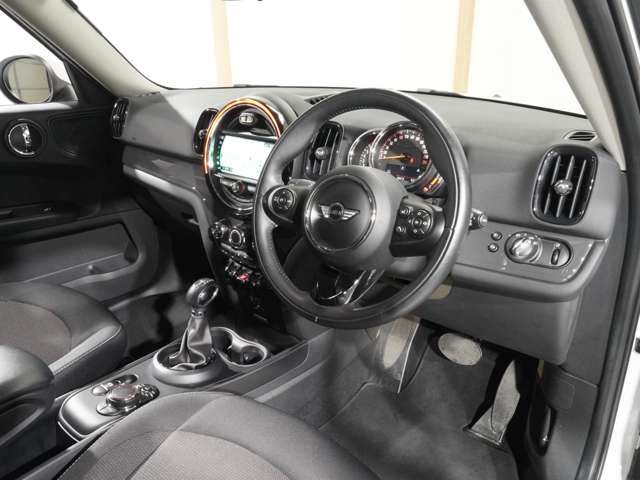 BMW MINI ONE CROSSOV 2017 Image 31