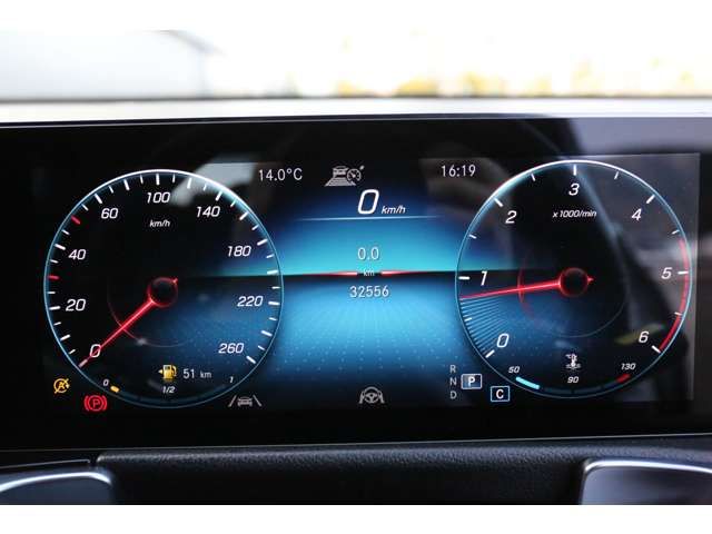 MERCEDES BENZ GLB 2021 Image 31