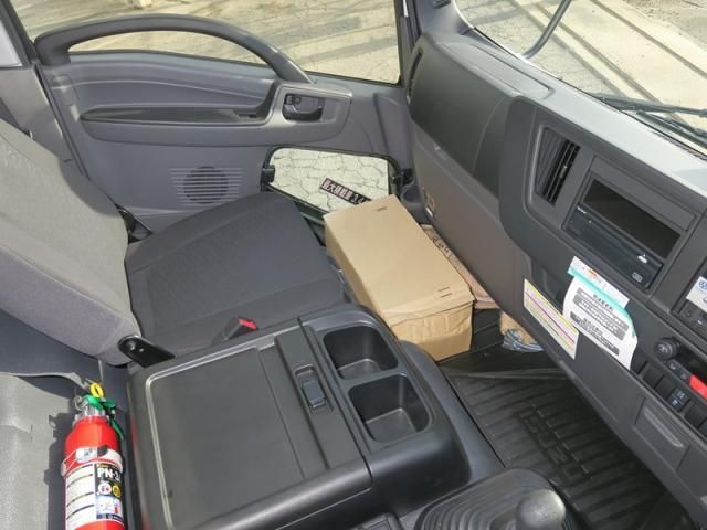 ISUZU FORWARD 2025 Image 31