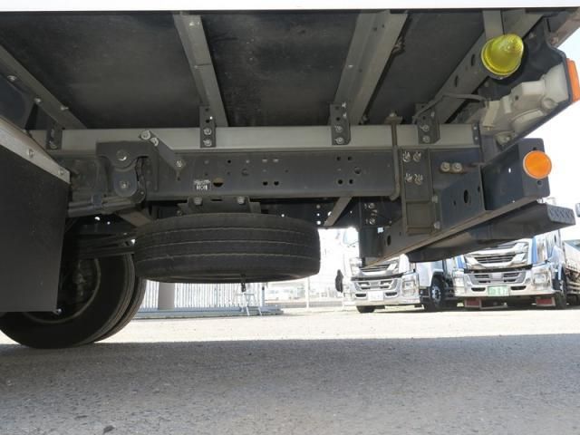 HINO DUTRO 2017 Image 31