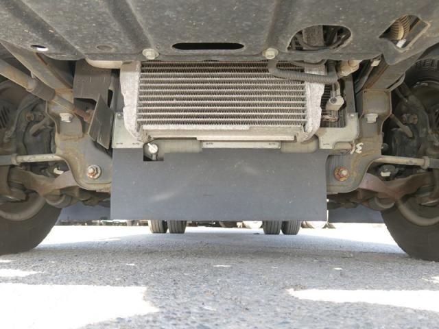 HINO DUTRO 2017 Image 31