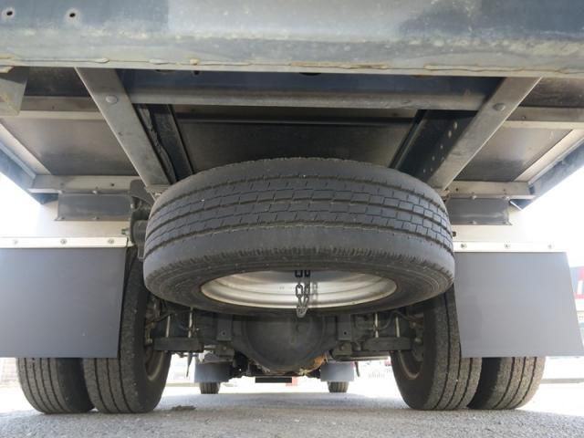 HINO DUTRO 2017 Image 31